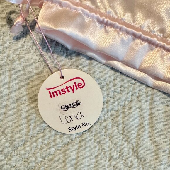 Imstyle Lona Blonde Wig -Similar CSC wigs - Picture 9 of 11